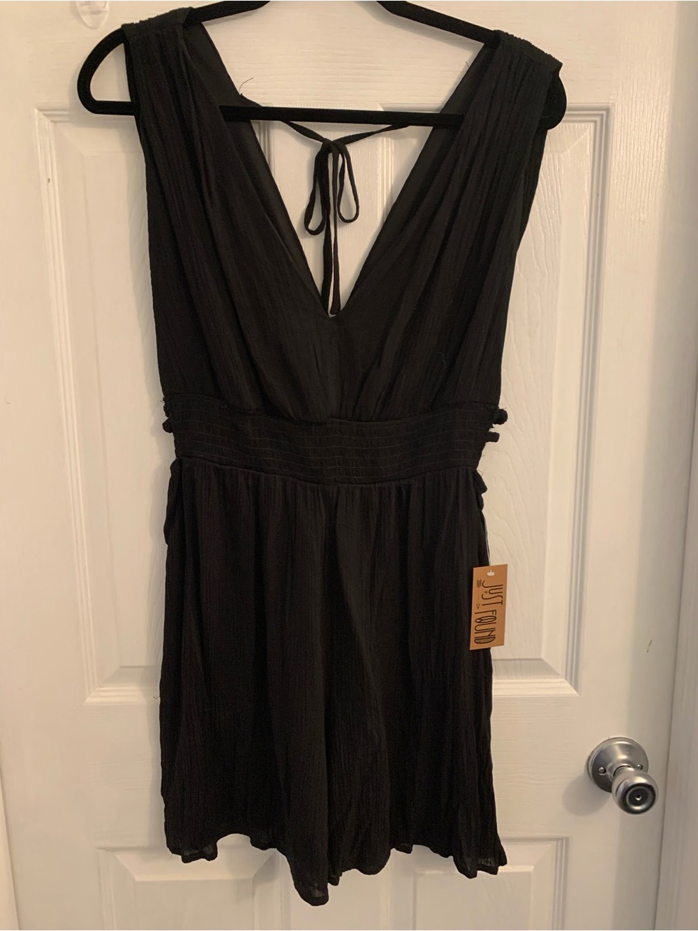 Just Found Women’s Black Ribbed Romper shorts. Black NWT Size large $10